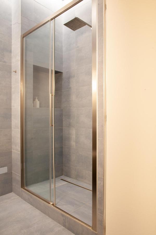 Bnbutler - Schiaparelli Suite Milão Exterior foto